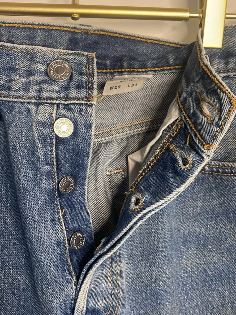 Vintage Levi’s 501 button down Light Blue Denim Jeans